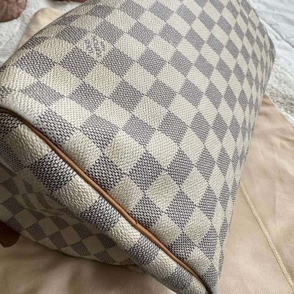 Louis Vuitton | Authentic Vintage Damier Azur Speedy 30 Handbag - Picture 8 of 16